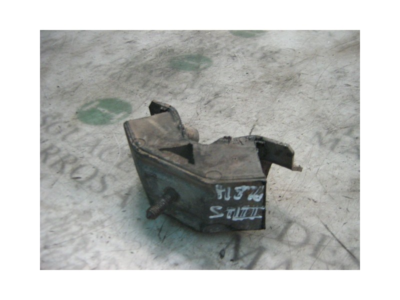 Recambio de soporte motor trasero para renault rapid/express (f40) 1.6 diesel referencia OEM IAM   
