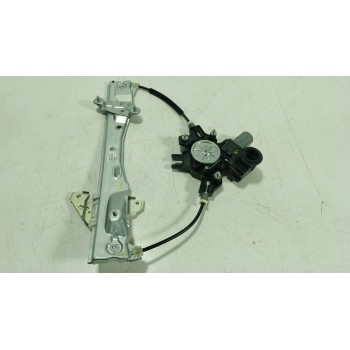 ELEVALUNAS DELANTERO IZQUIERDO 69820F4051 554107101 