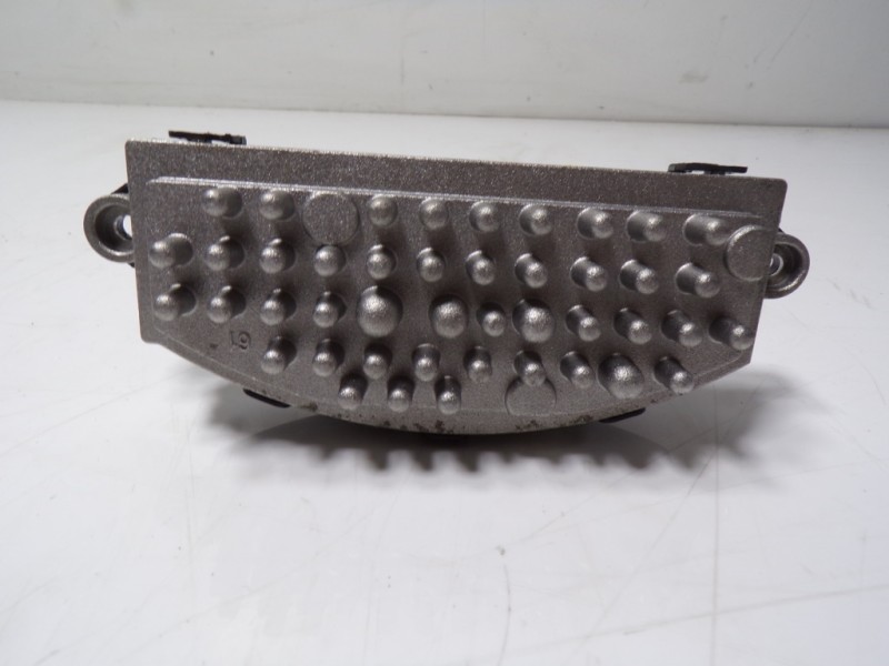 Recambio de resistencia calefaccion para audi a1 sportback (gba) 1.0 tfsi referencia OEM IAM 5Q0907521C 5Q0907521C T33443B