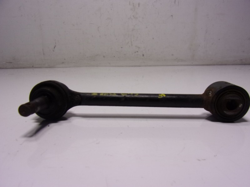 Recambio de brazo suspension superior delantero izquierdo para hyundai i40 1.7 crdi cat referencia OEM IAM 552503Z000  