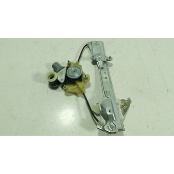 ELEVALUNAS TRASERO DERECHO 69830F4050 554181101 