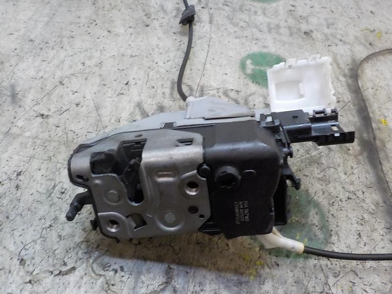 Recambio de cerradura puerta trasera izquierda para peugeot 308 sw 1.6 hdi fap cat (9hz / dv6ted4) referencia OEM IAM   