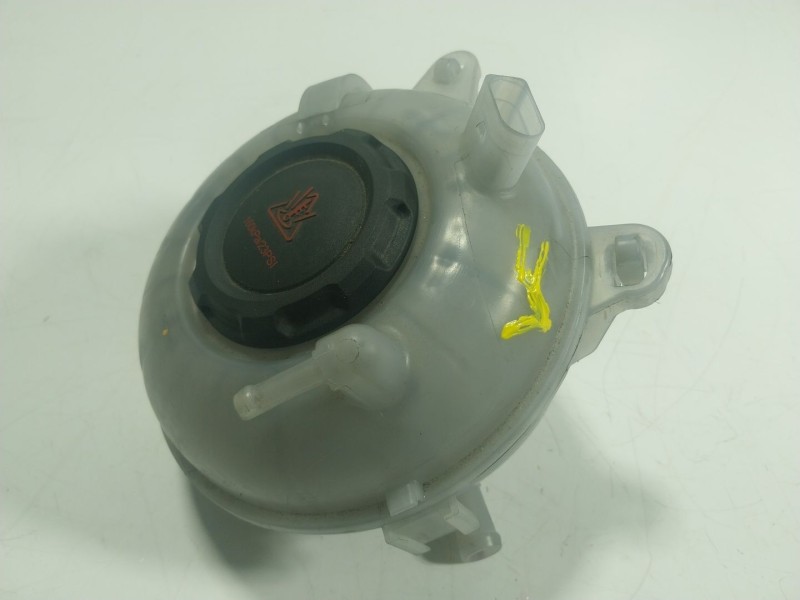 Recambio de deposito expansion para audi q2 (gab, gag) 35 tfsi referencia OEM IAM 5Q0121407M  