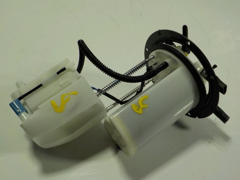 Recambio de aforador para lexus nx 300h 2wd referencia OEM IAM 7702478060 7770442080 