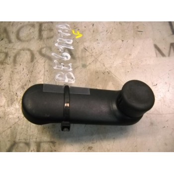 MANETA ELEVALUNAS TRASERA DERECHA 