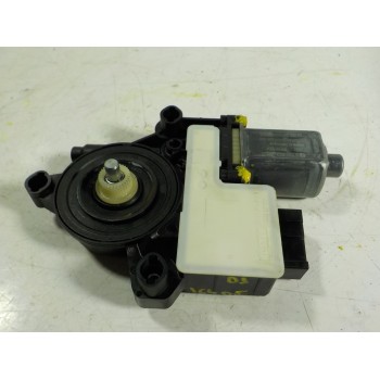 MOTOR ELEVALUNAS DELANTERO IZQUIERDO 2Q1959881 2Q1959881 
