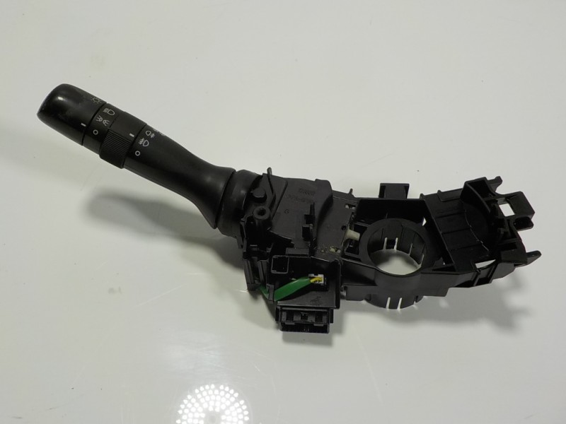 Recambio de mando luces para toyota yaris 1.0 cat referencia OEM IAM 841400D300 173832 