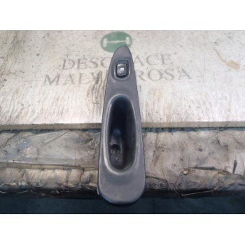 MANDO ELEVALUNAS TRASERO DERECHO 