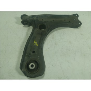 BRAZO SUSPENSION INFERIOR DELANTERO DERECHO 6R0407152F 