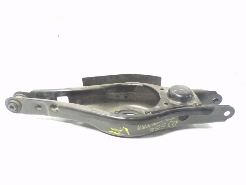 Recambio de brazo suspension inferior trasero derecho para lexus nx 300h 2wd referencia OEM IAM 4873042040 4873778010 