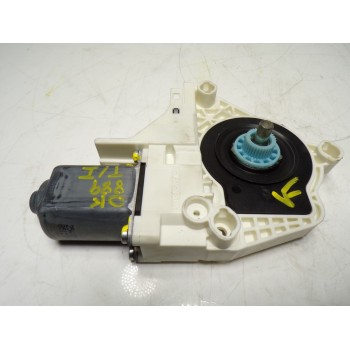 MOTOR ELEVALUNAS TRASERO IZQUIERDO 8K0959811A 8K0959811A 