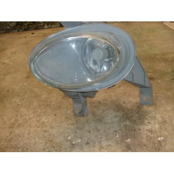 FARO ANTINIEBLA IZQUIERDO 