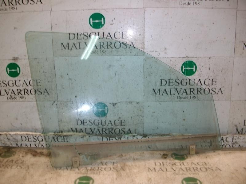 Recambio de cristal puerta delantero derecho para hyundai santa fe (sm) 2.0 gls crdi 4x4 referencia OEM IAM 8242126000  