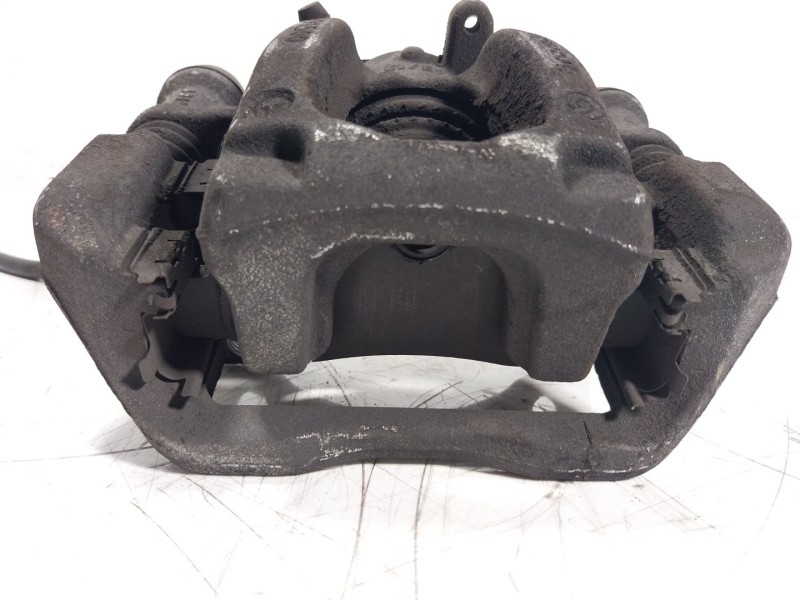 Recambio de pinza freno trasera izquierda para mercedes-benz vito kasten 2.1 cdi cat referencia OEM IAM A4474200683  