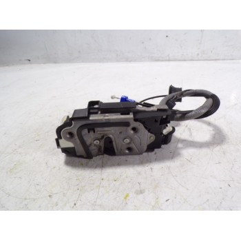 CERRADURA PUERTA TRASERA DERECHA 5K4839016AF 5K4839016AF 