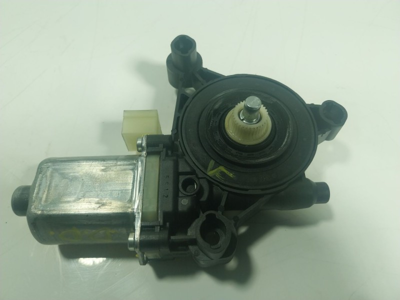 Recambio de motor elevalunas delantero derecho para audi q2 (gab, gag) 35 tfsi referencia OEM IAM 5Q0959801C 5Q0959801C 