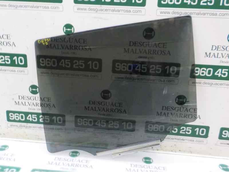 Recambio de cristal puerta trasero izquierdo para suzuki s-cross 1.6 ddis referencia OEM IAM 8454661M10  
