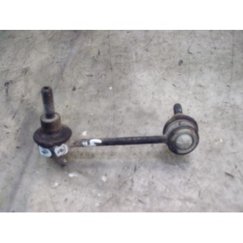 TIRANTE DELANTERO DERECHO 