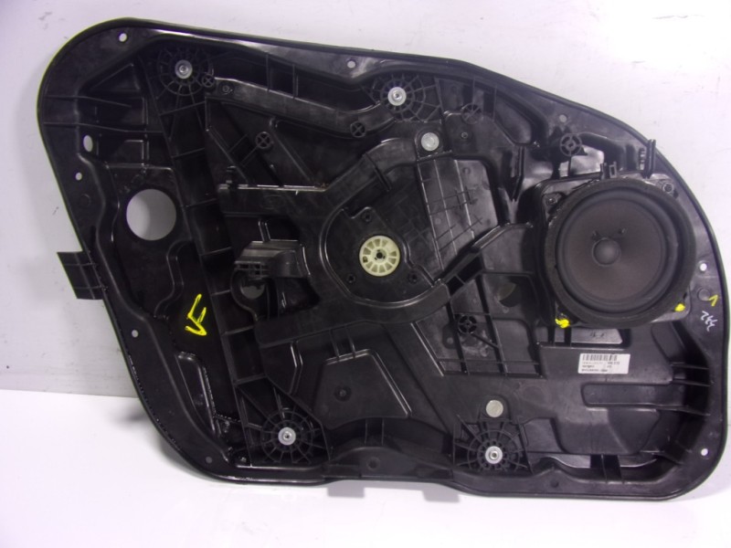 Recambio de elevalunas trasero izquierdo para hyundai i40 1.7 crdi cat referencia OEM IAM 834713Z000 15D150014 