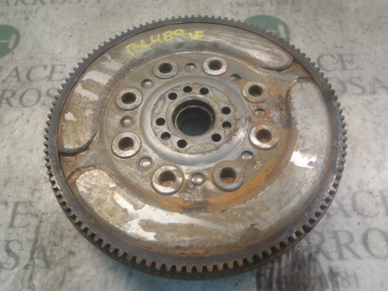 Recambio de volante motor para ford focus lim. (cb4) trend referencia OEM IAM 1669556  