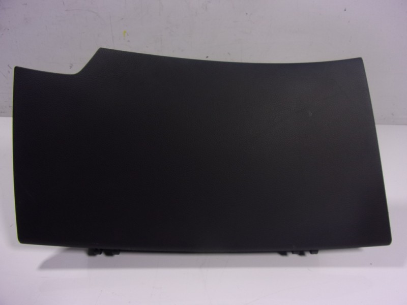 Recambio de guantera para hyundai i40 1.7 crdi cat referencia OEM IAM 845103Z100RY  