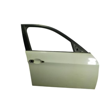 PUERTA DELANTERA DERECHA 