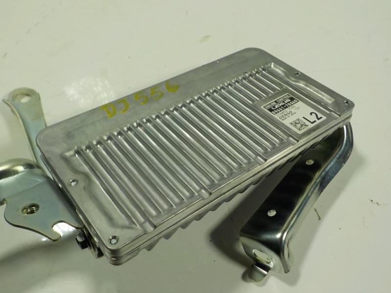 Recambio de centralita motor uce para lexus nx 300h 2wd referencia OEM IAM 8966178G60 8966178G60 