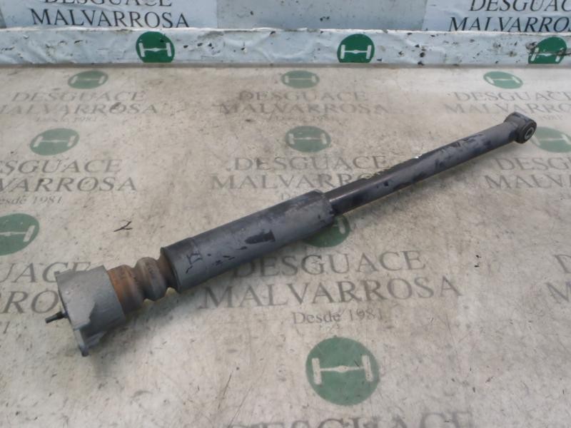 Recambio de amortiguador trasero derecho para ford fiesta (cb1) titanium referencia OEM IAM 1721237  