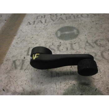 MANETA ELEVALUNAS TRASERA IZQUIERDA 1M08375819B9 