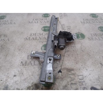 ELEVALUNAS DELANTERO IZQUIERDO 