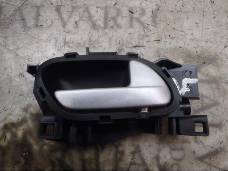 Recambio de maneta interior delantera derecha para peugeot 207 x-line referencia OEM IAM   
