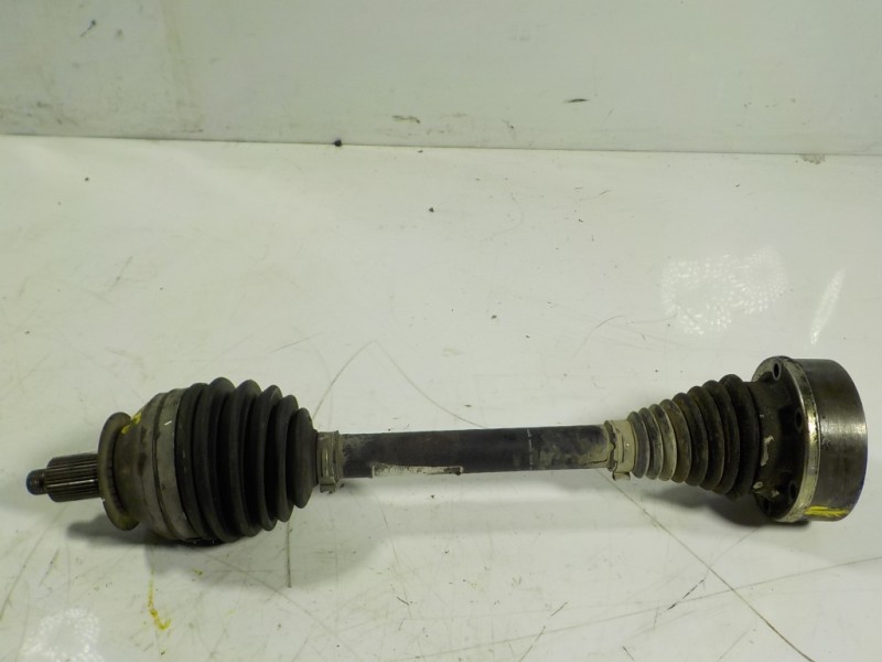 Recambio de transmision izquierda para volkswagen polo (6r1) 1.6 tdi referencia OEM IAM 6R0407761A  