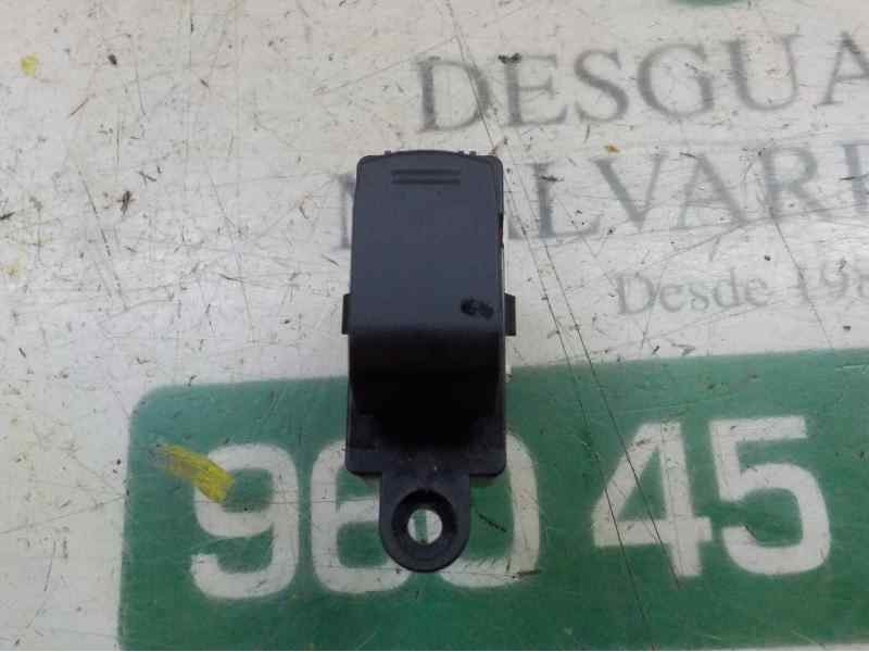 Recambio de mando elevalunas delantero derecho para suzuki s-cross 1.6 ddis referencia OEM IAM 3799568L00  