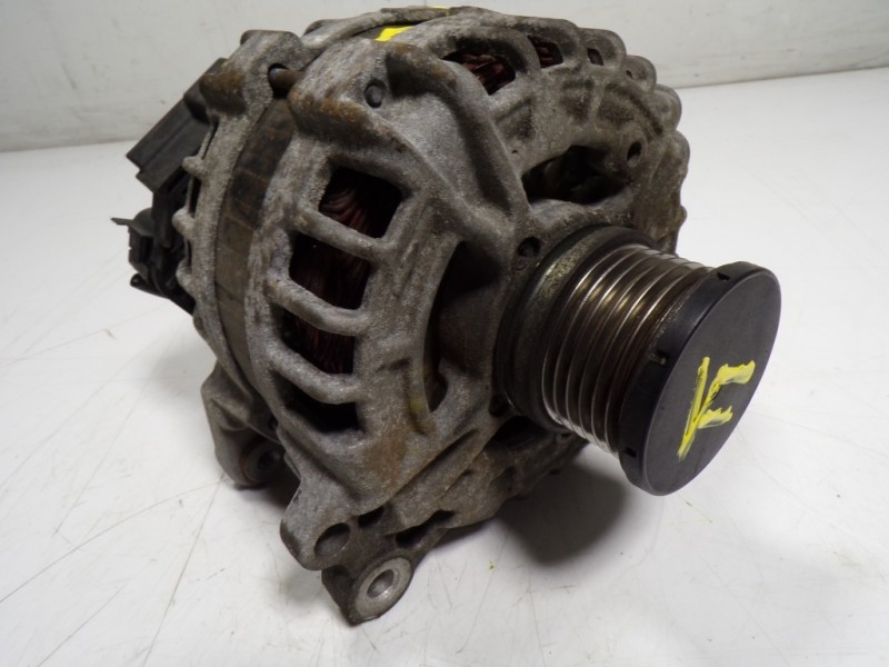 Recambio de alternador para volkswagen golf vii variant 2.0 tdi referencia OEM IAM 03L903023K 03L903023K 