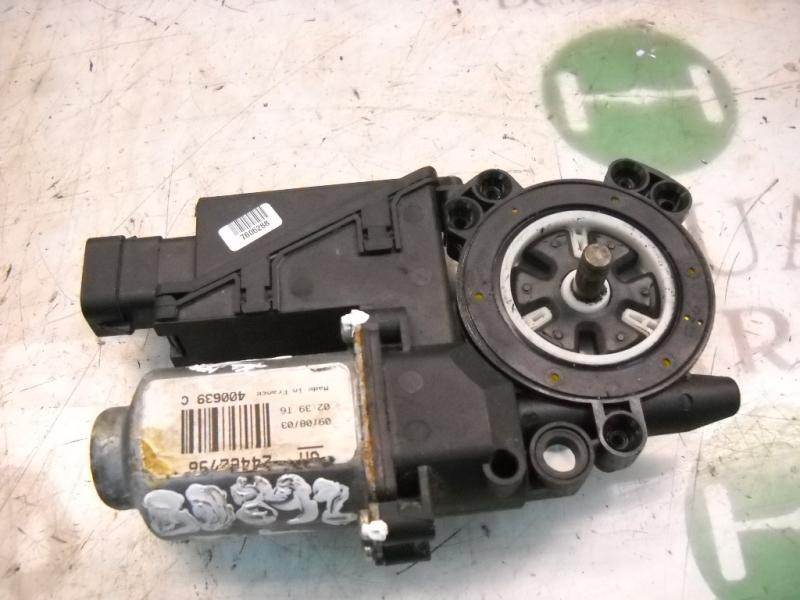 Recambio de motor elevalunas delantero derecho para opel combo (corsa c) familiar referencia OEM IAM   