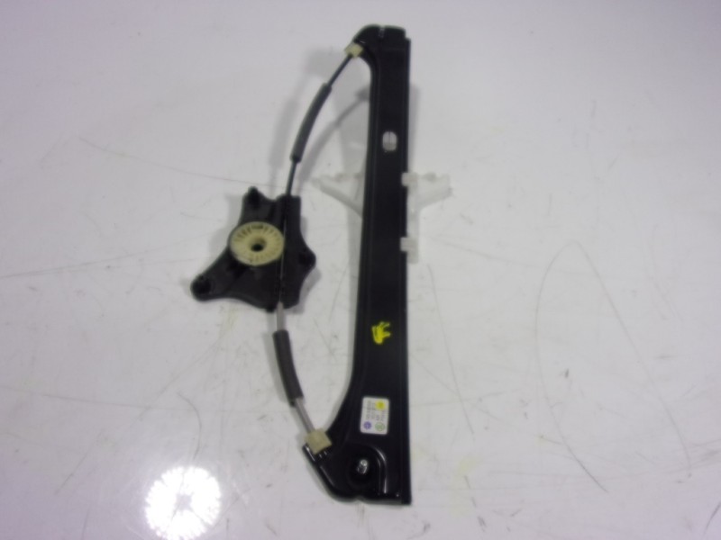 Recambio de elevalunas trasero derecho para skoda kodiaq 2.0 tdi referencia OEM IAM 565839462A 565839462A 