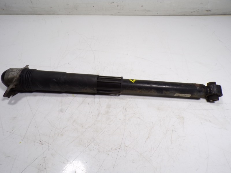 Recambio de amortiguador trasero izquierdo para volkswagen golf vii variant 2.0 tdi referencia OEM IAM 5Q0513029JK 5Q0512011LT 