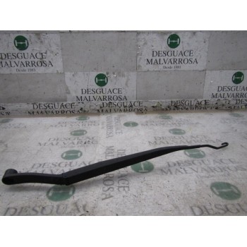 BRAZO LIMPIA DELANTERO DERECHO 983201D000 