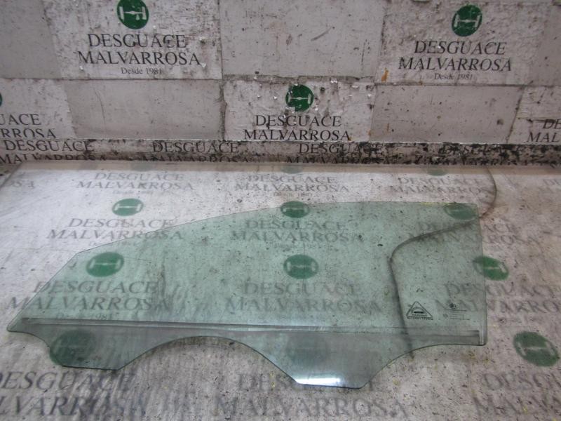 Recambio de cristal puerta delantero izquierdo para kia cee´´d sporty wagon concept referencia OEM IAM 824111H020  