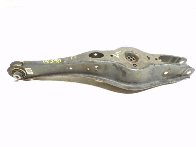 Recambio de brazo suspension inferior trasero izquierdo para volkswagen golf vii variant 2.0 tdi referencia OEM IAM 5Q0505311D  