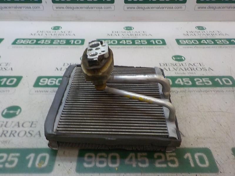 Recambio de evaporador aire acondicionado para seat ibiza (6j5) 1.9 tdi referencia OEM IAM 6Q0820103D  