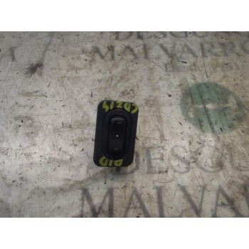 MANDO ELEVALUNAS DELANTERO DERECHO 