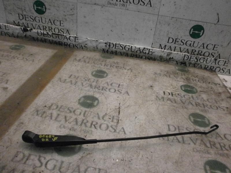 Recambio de brazo limpia delantero derecho para renault clio ii fase ii (b/cb0) campus referencia OEM IAM   
