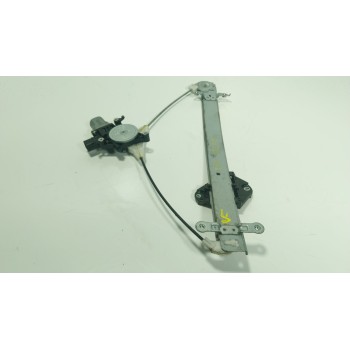 ELEVALUNAS DELANTERO DERECHO 61041SC000 