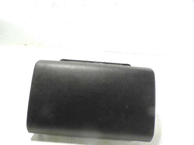 Recambio de guantera para porsche cayenne (typ 9pa) 3.2 v6 cat referencia OEM IAM 95555211801A03  