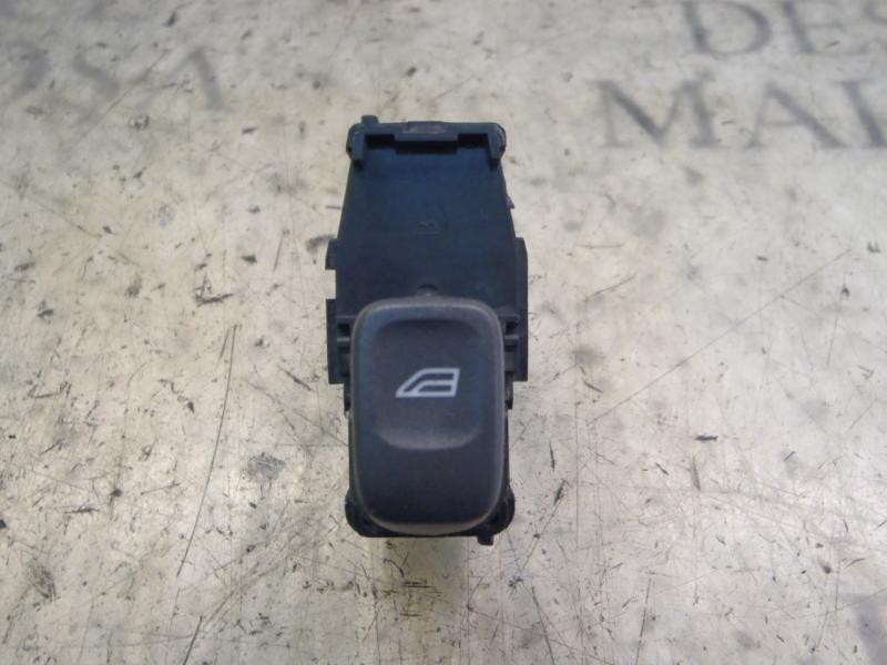 Recambio de mando elevalunas trasero derecho para volvo s60 berlina 2.4 d referencia OEM IAM   