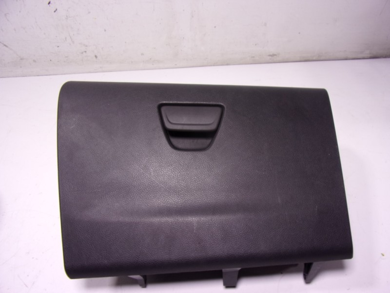 Recambio de guantera para ford ka+ 1.2 ti-vct cat referencia OEM IAM 2406112  
