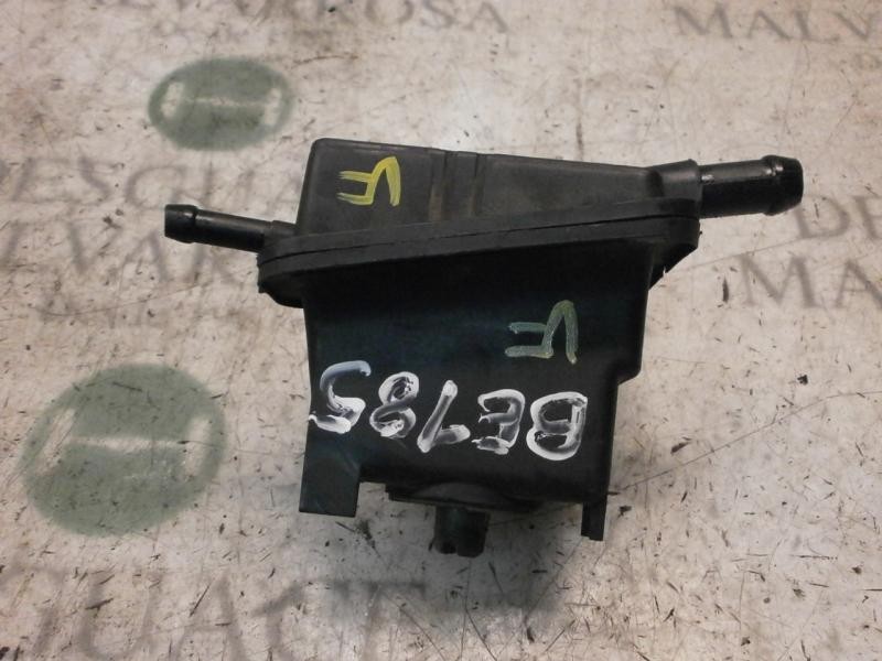 Recambio de deposito servo para volkswagen bora berlina (1j2) conceptline referencia OEM IAM   