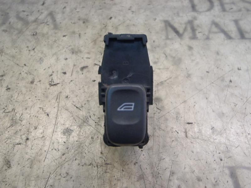 Recambio de mando elevalunas trasero izquierdo para volvo s60 berlina 2.4 d referencia OEM IAM   