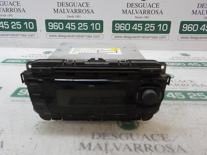 Recambio de sistema audio / radio cd para seat ibiza (6j5) 1.9 tdi referencia OEM IAM 6J0035153 6J00351538 